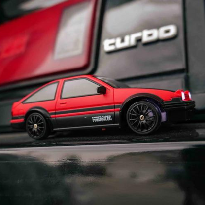 Driftek Zdalnie Sterowane Auto Driftujące z Wysoką Prędkością