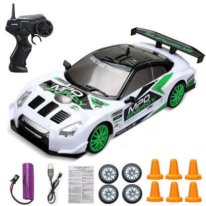 Driftek Zdalnie Sterowane Auto Driftujące z Wysoką Prędkością