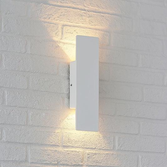 Eleganckie Białe Kinkiety LED do Oświetlenia Zewnętrznego