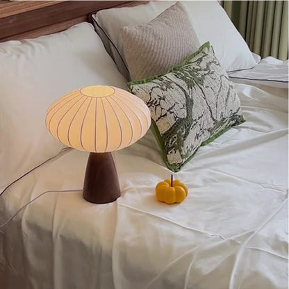 Lampa stołowa retro do biurka i sypialni