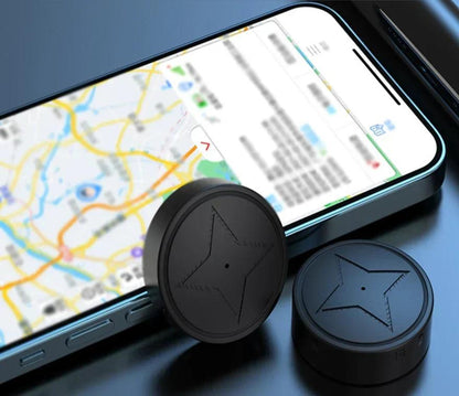 Kompaktowe Urządzenie GPS z Precyzyjnym Śledzeniem i Długim Czasem Pracy na Baterii