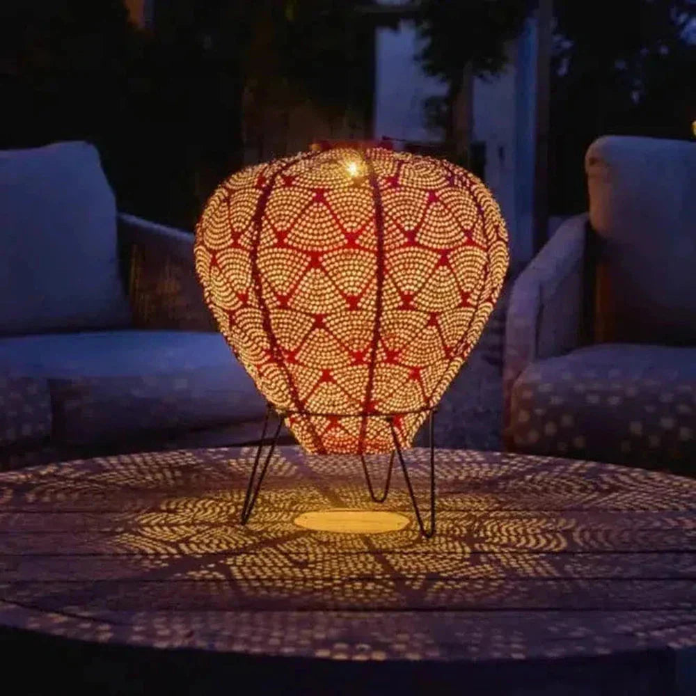 Lampa Ogrodowa Słoneczna w Kształcie Balonu – Metalowe Oświetlenie Zewnętrzne z Automatycznym Włączaniem, 26 cm x 30 cm