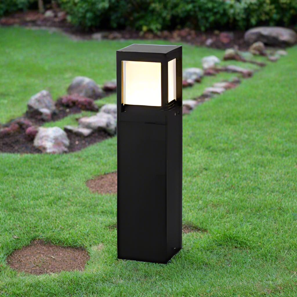 Lampa ogrodowa Nimbus Cube 60 cm zasilana energią słoneczną – ekologiczne oświetlenie LED, nowoczesny design