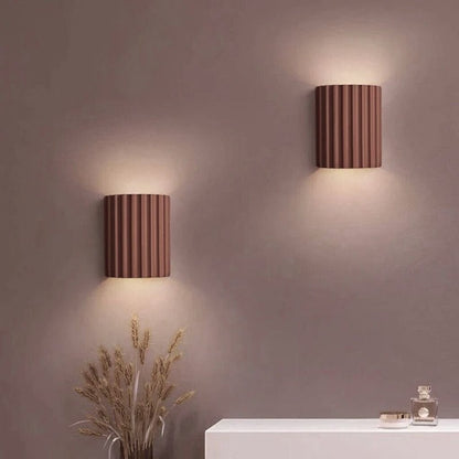 MacaronGlow | Elegancki Kinkiet LED do Sypialni i Salonu z Żywicy