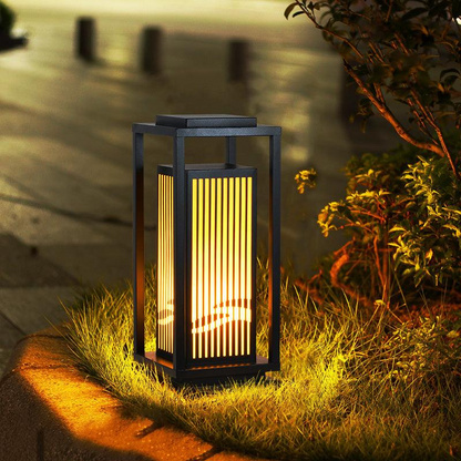 Nowoczesna lampa ogrodowa LED zasilana energią słoneczną, żelazo i akryl, oświetlenie ogrodowe