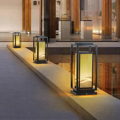 Nowoczesna lampa ogrodowa LED zasilana energią słoneczną, żelazo i akryl, oświetlenie ogrodowe
