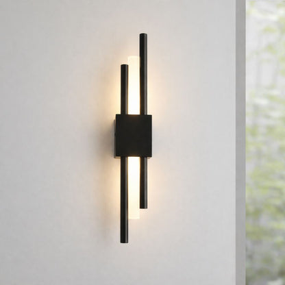 Nowoczesna Lampa Ścienna LED z Metalową Ramą