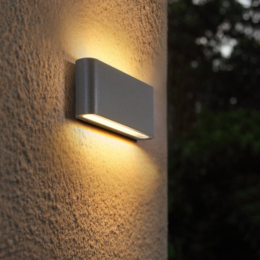 Nowoczesna Lampa Ścienna LED z Regulowanym Światłem do Oświetlenia Zewnętrznego – Kinkiet na Ścianę, Aluminium, 6W/12W
