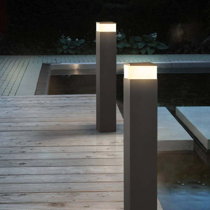 Prostokątna Lampa Zewnętrzna LED z Metalową Ramą – Nowoczesna Lampa Zewnętrzna Solarna do Ogrodu i Tarasu