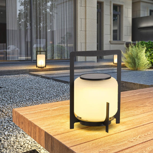 Stylowa Lampa Solarna Stojąca do Ogrodu – Nowoczesne Lampy Ogrodowe z Stali Nierdzewnej i Szkła, Ekologiczne Oświetlenie na Patio