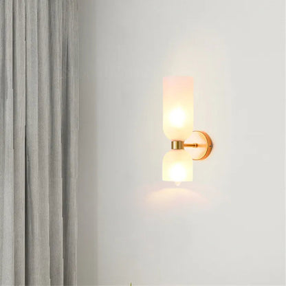 Szklana lampa ścienna LED – nowoczesne oświetlenie