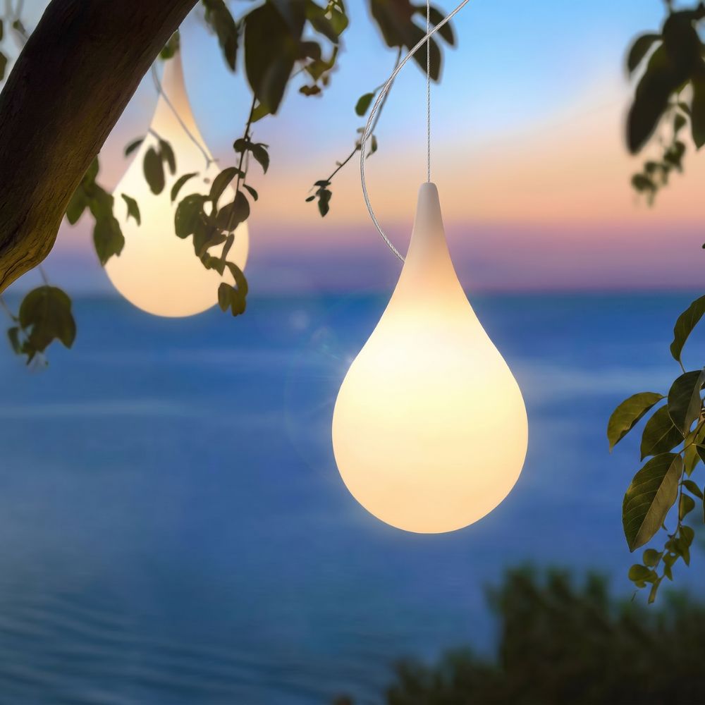Dekoracyjna lampa zewnętrzna LED w kształcie kropli z alabastrowym kloszem