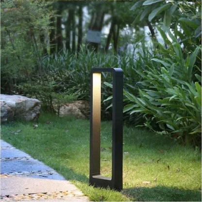 Zewnętrzna lampa naziemna LED z odporną na warunki atmosferyczne obudową aluminiową – nowoczesny, minimalistyczny design