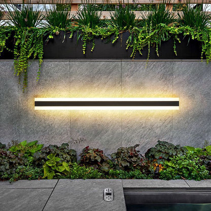 Zewnętrzna lampa ścienna z ciepłym białym światłem LED – minimalistyczny design z żelaza do oświetlenia zewnętrznego