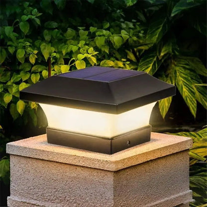 Kompaktowa ogrodowa lampa słupkowa zasilana energią słoneczną, klasa ochrony IP65 – lampa ogrodowa z żółtym światłem LED